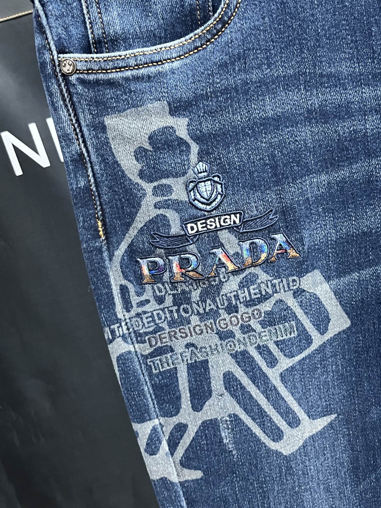 Prada Jeans L