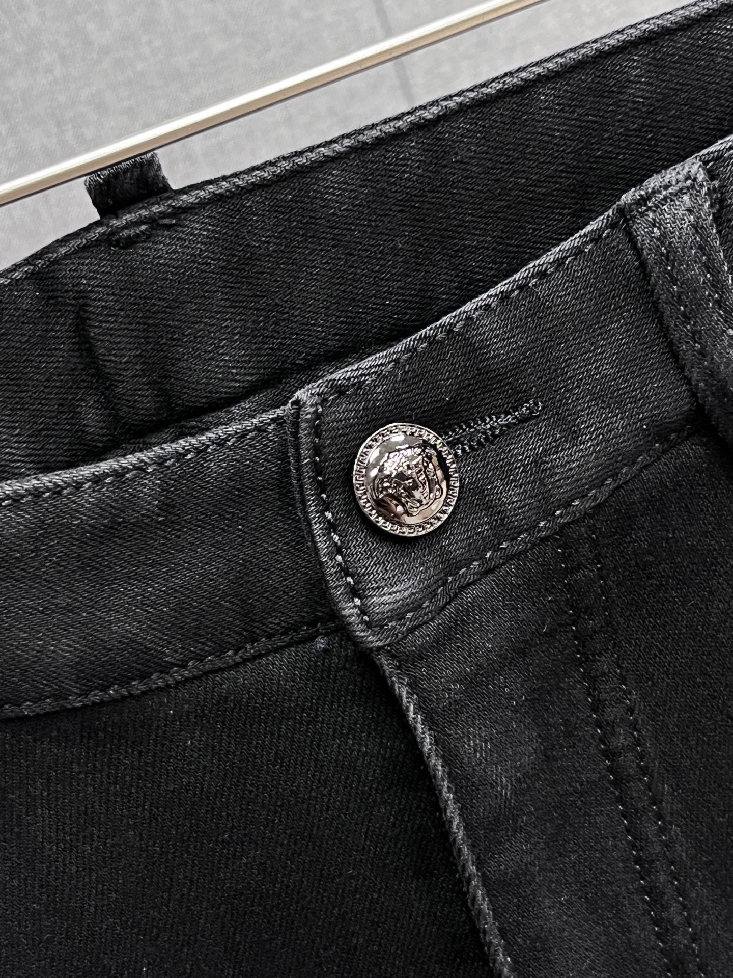 Versace Jeans L