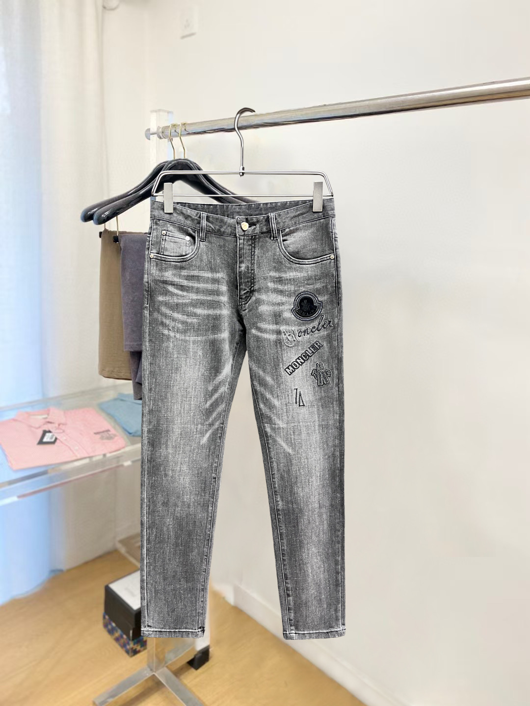 Moncler Jeans M-l