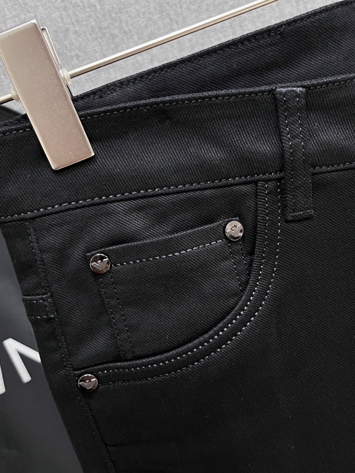 Armani Jeans L