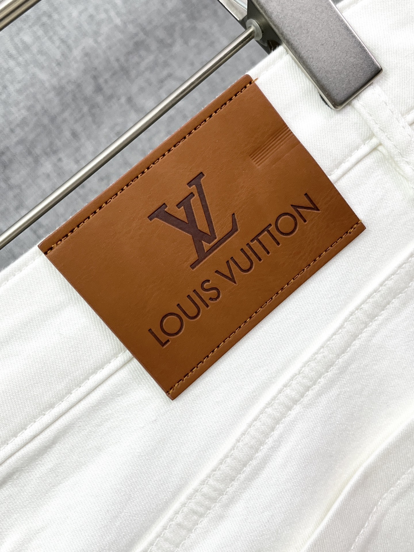 Louis Vuitton Basic Clothing Cotton L