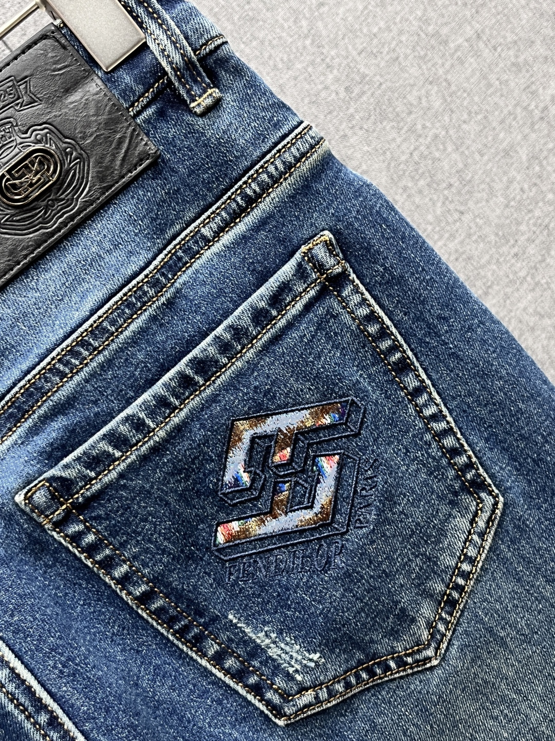 Fendi Jeans Cotton L