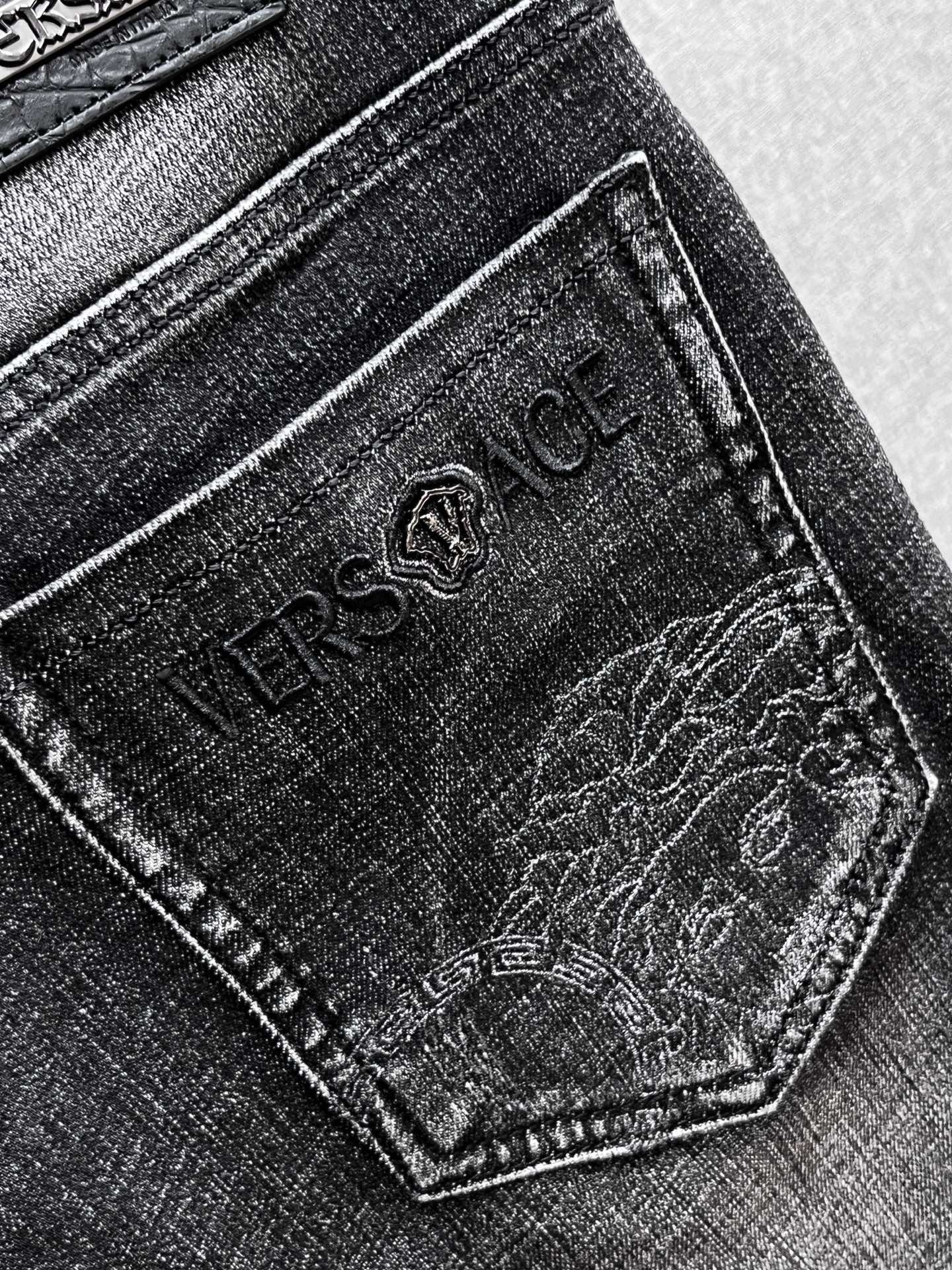 Versace Jeans Cotton L
