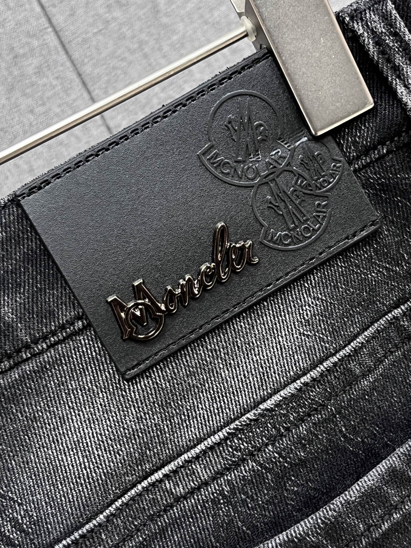 Moncler Jeans Cotton M-l