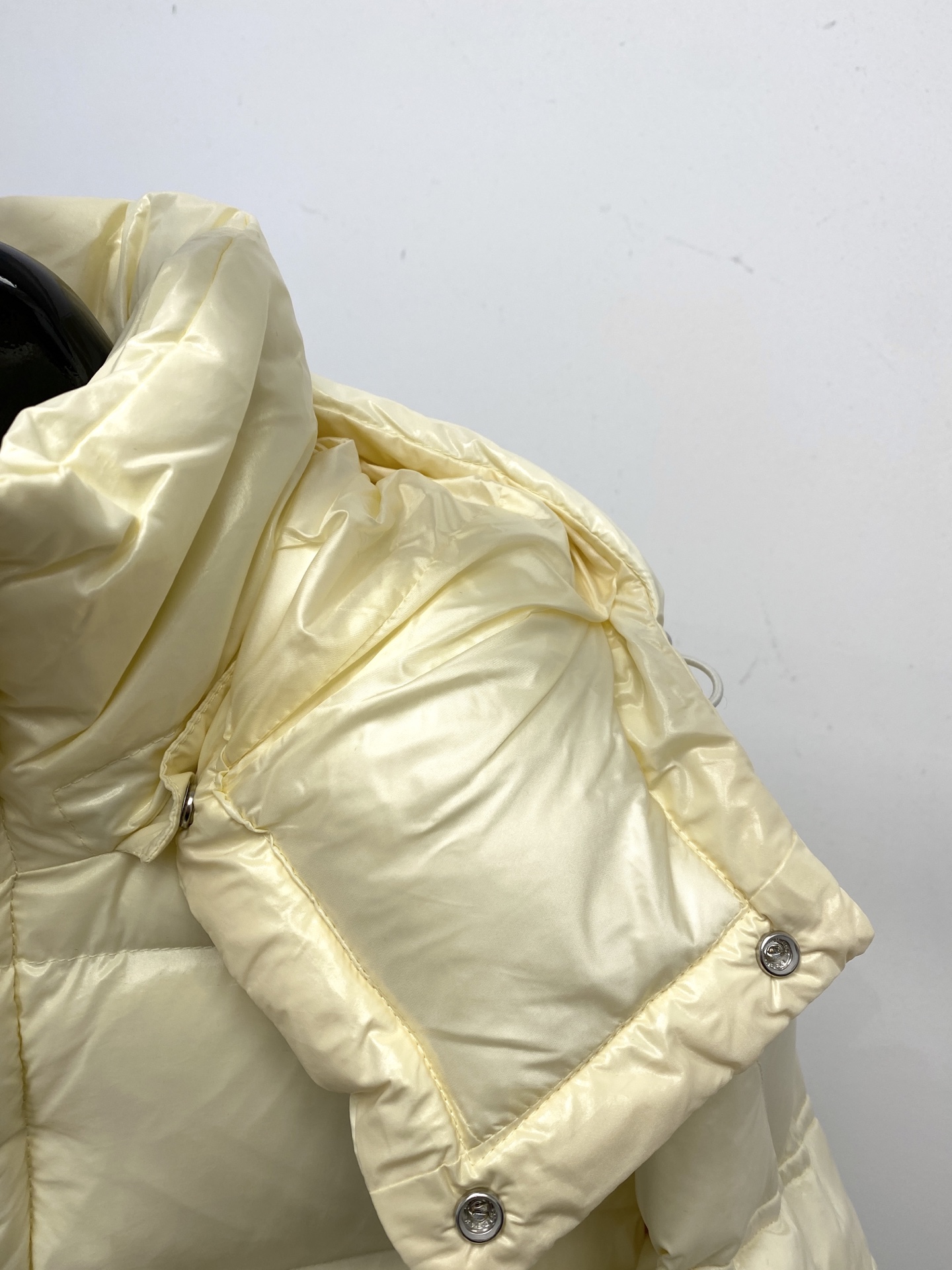 Moncler Male Down Jacket M-l