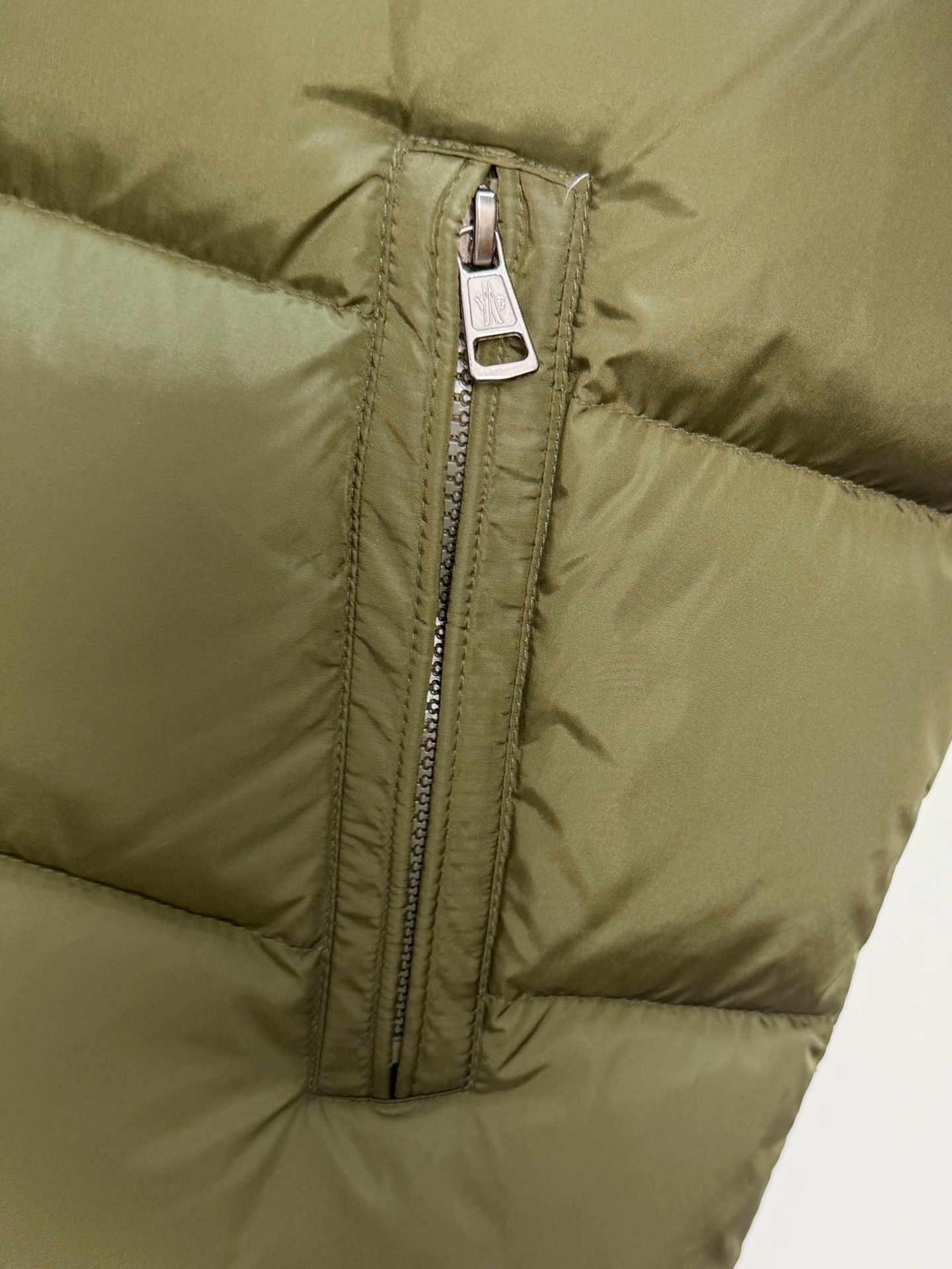 Moncler Couple Down Jacket Goose Down S-m-l