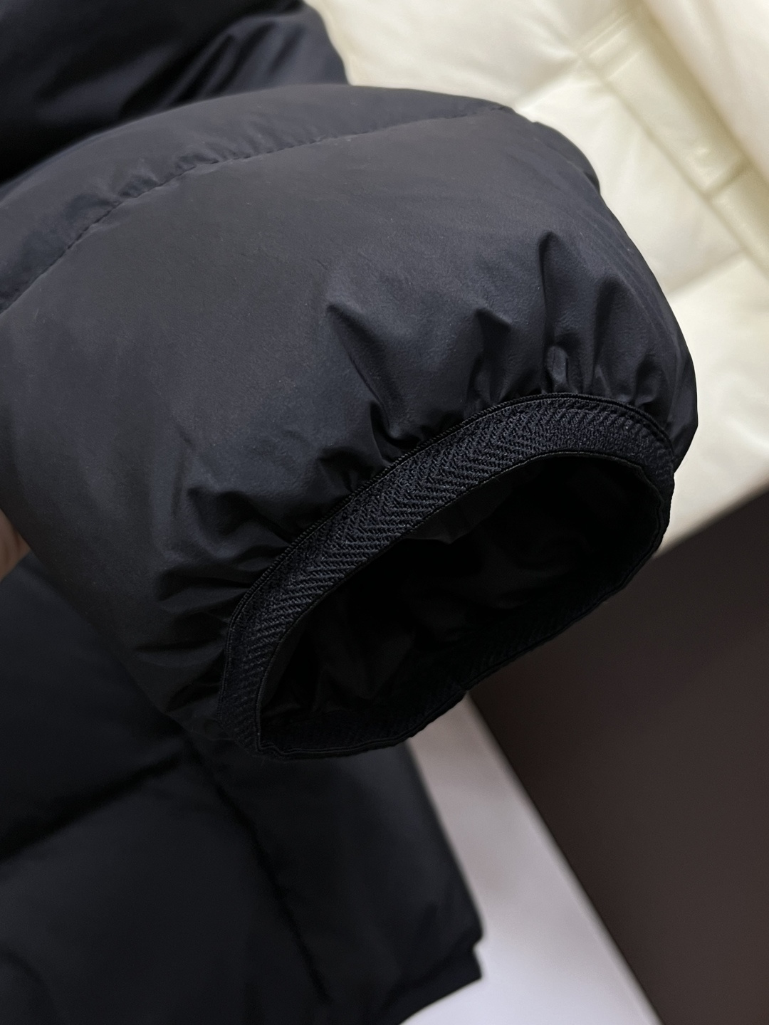 Moncler Male Down Jacket White Duck Down Slim Fit M-l
