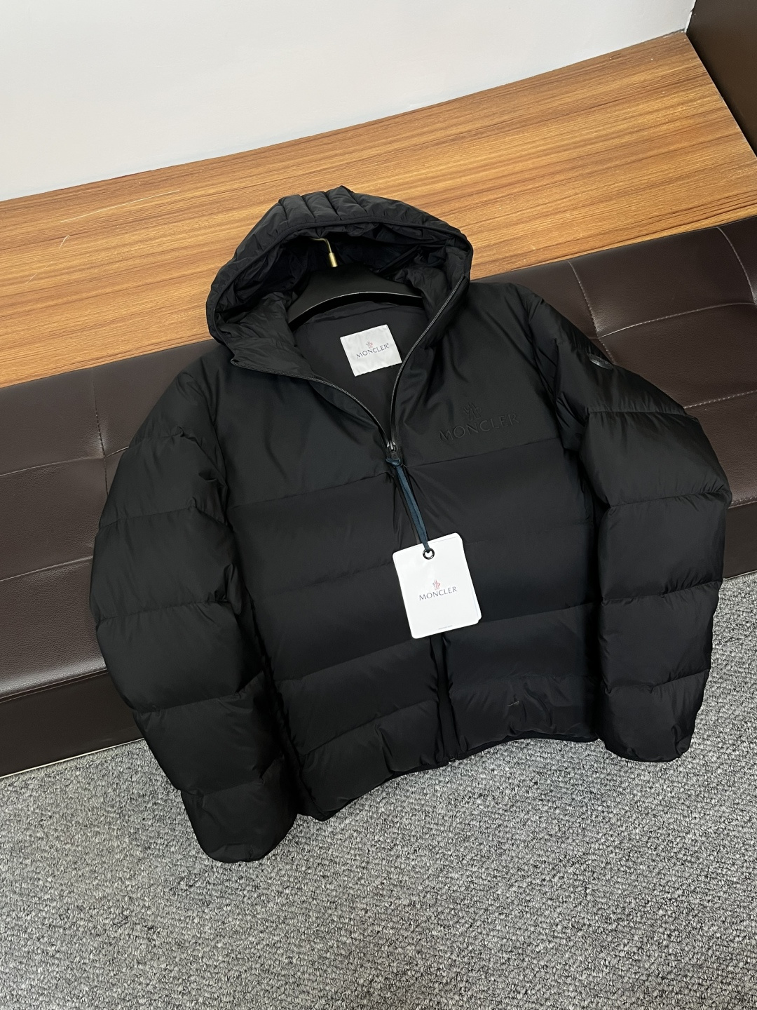 Moncler Male Down Jacket White Duck Down Slim Fit M-l