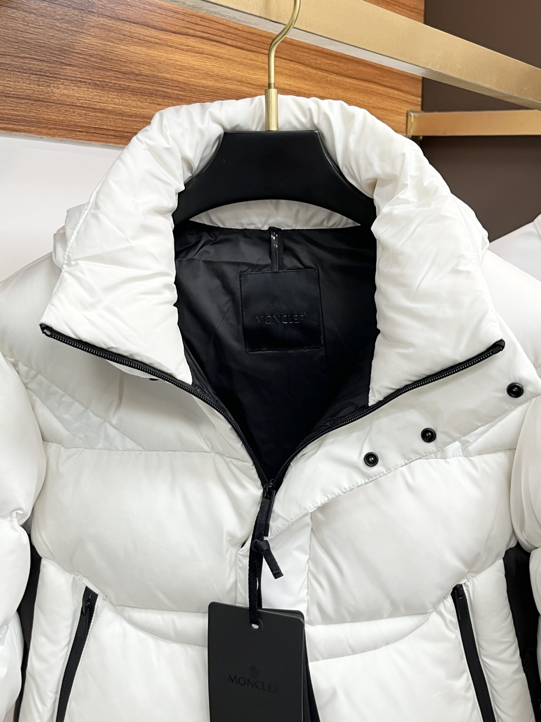 Moncler Male Down Jacket White Duck Down Slim Fit M-l