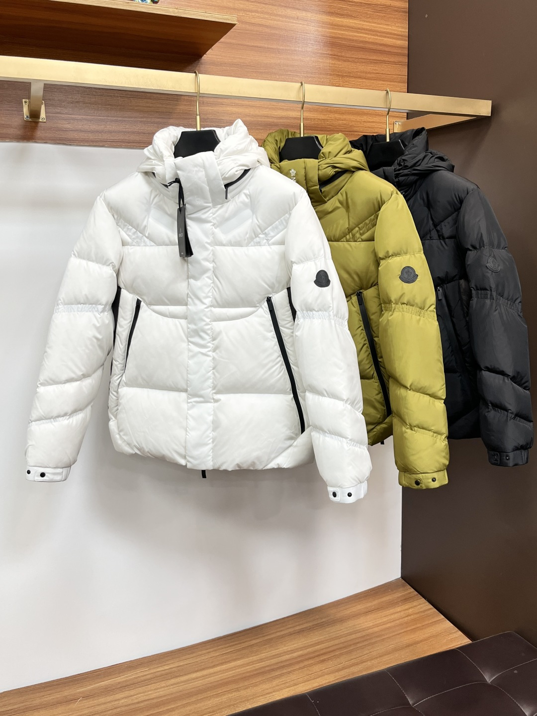 Moncler Male Down Jacket White Duck Down Slim Fit M-l