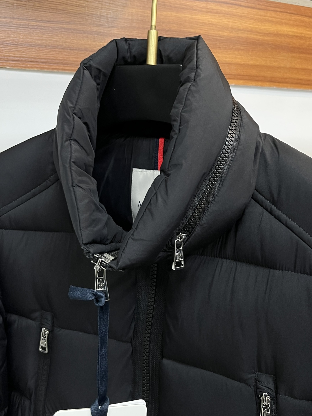 Moncler Male Down Jacket White Duck Down Slim Fit M-l