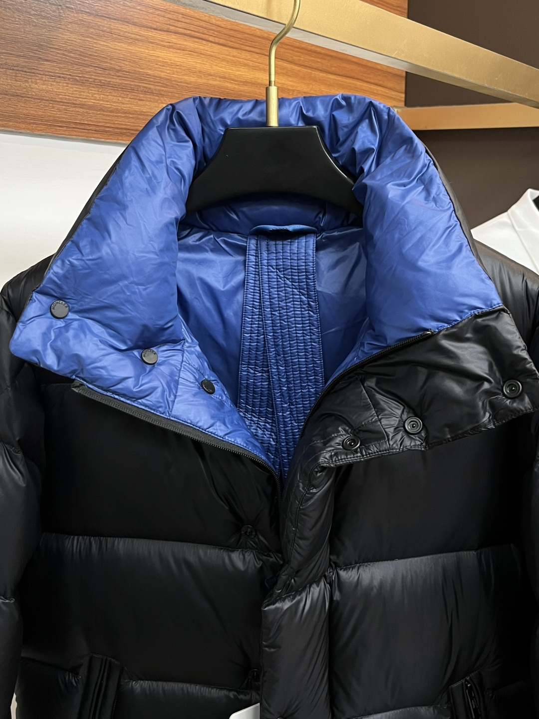 Moncler Male Down Jacket White Duck Down Slim Fit M-l