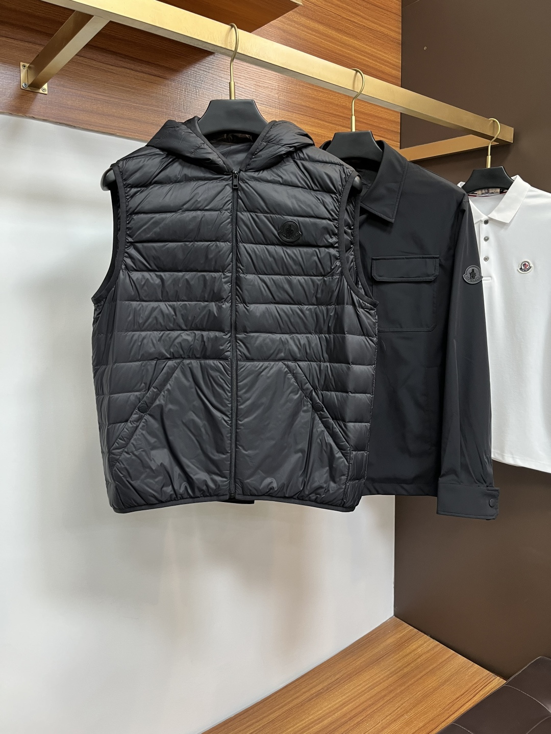 Moncler Male Down Jacket White Duck Down Slim Fit M-l