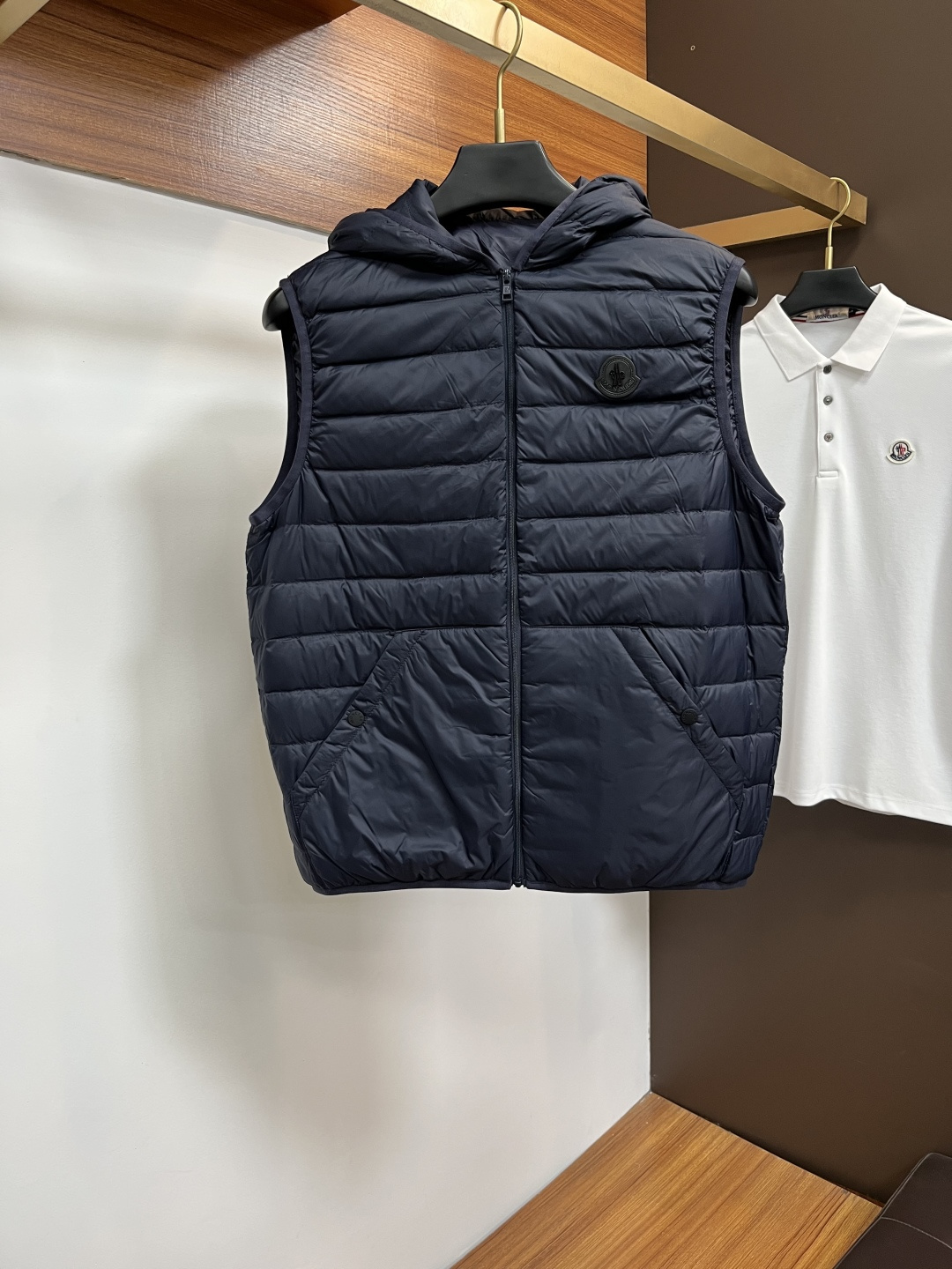 Moncler Male Down Jacket White Duck Down Slim Fit M-l