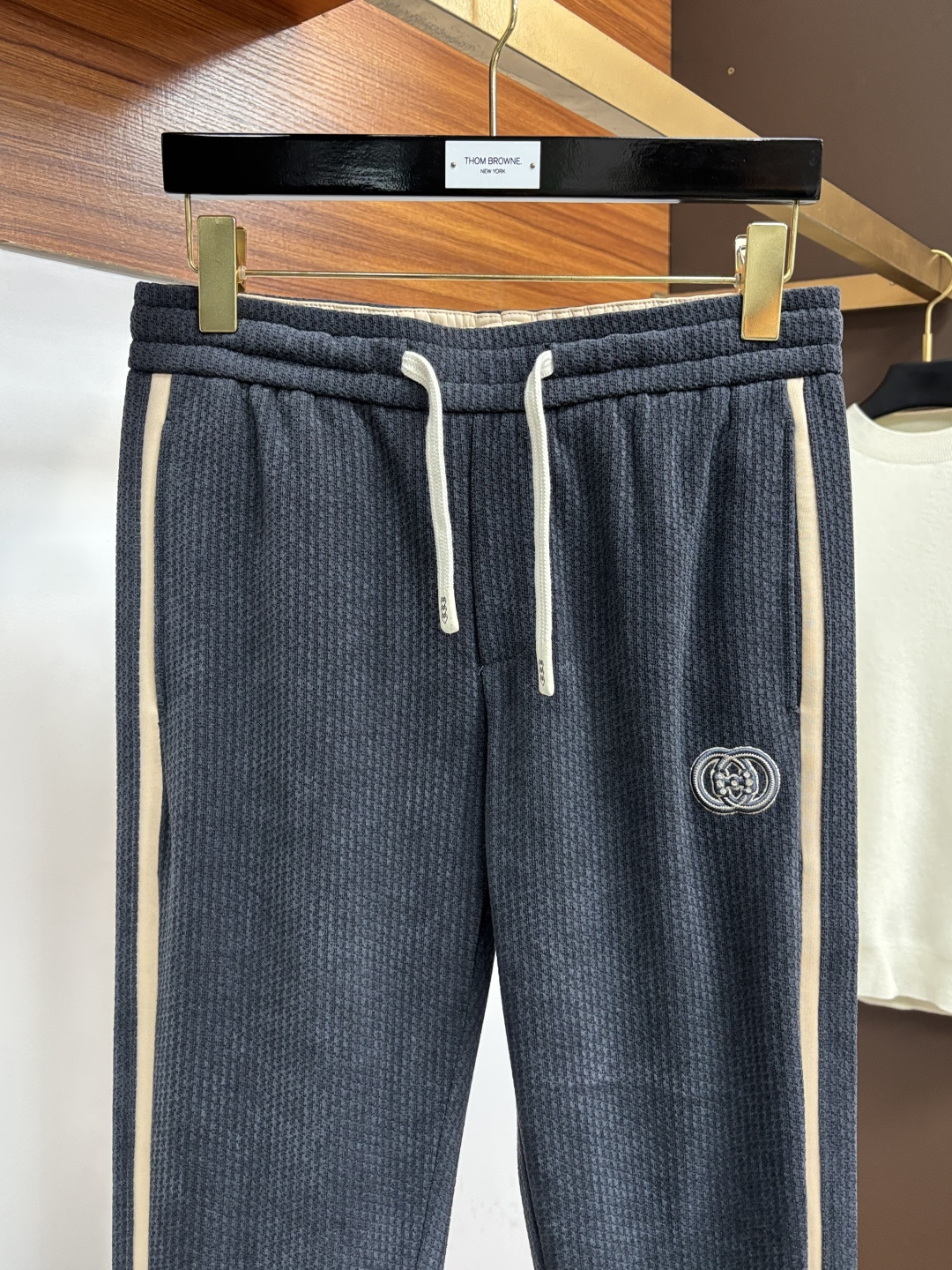 Gucci Basic Clothing S-l