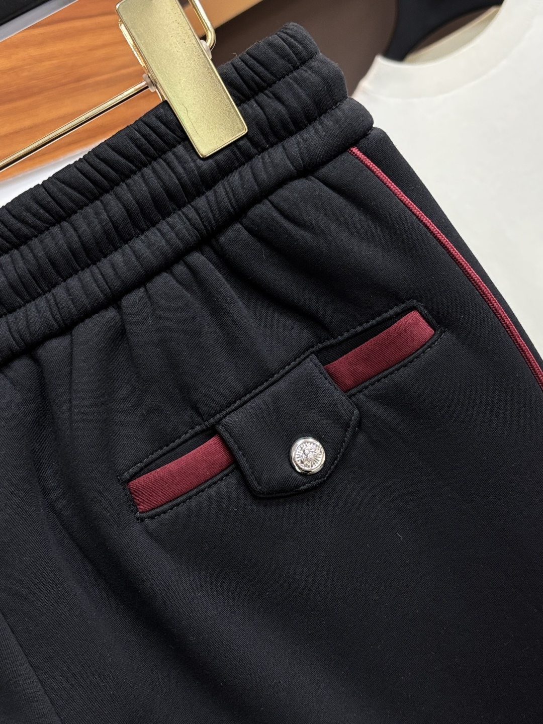 Gucci Basic Clothing Fleece Lined S-l