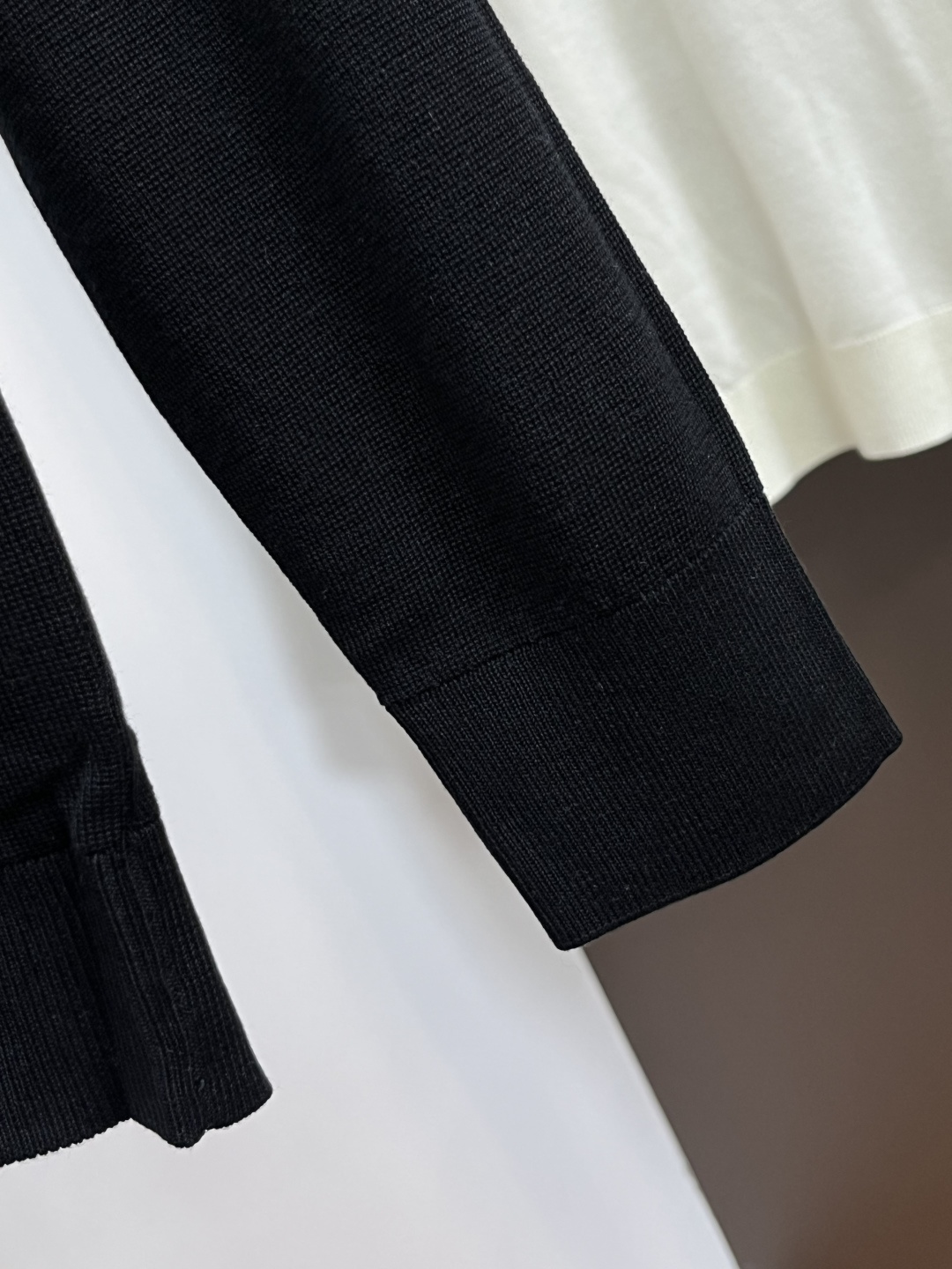 Burberry Basic Clothing Wool M-l-xl