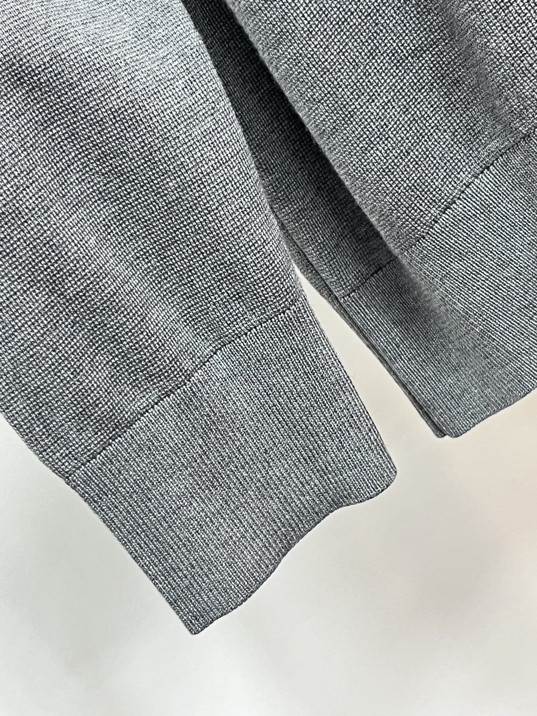 Burberry Basic Clothing Wool M-l-xl
