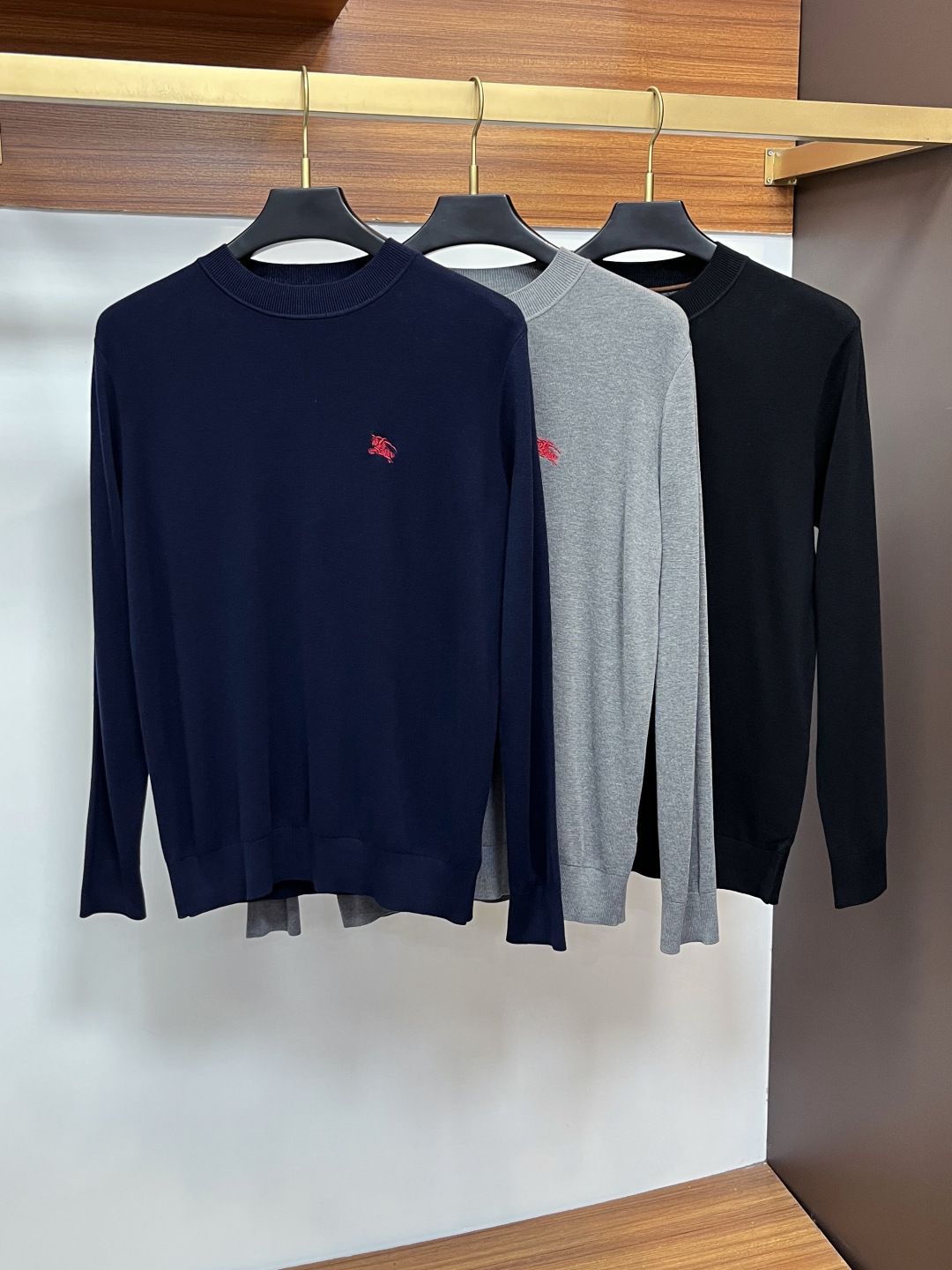 Burberry Basic Clothing Wool M-l-xl