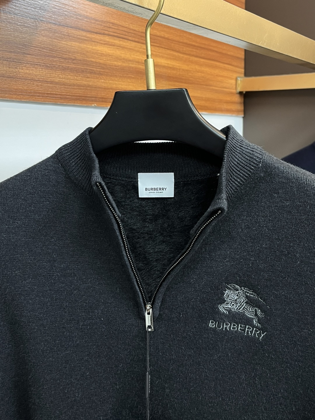 Burberry Basic Clothing Wool M-l-xl