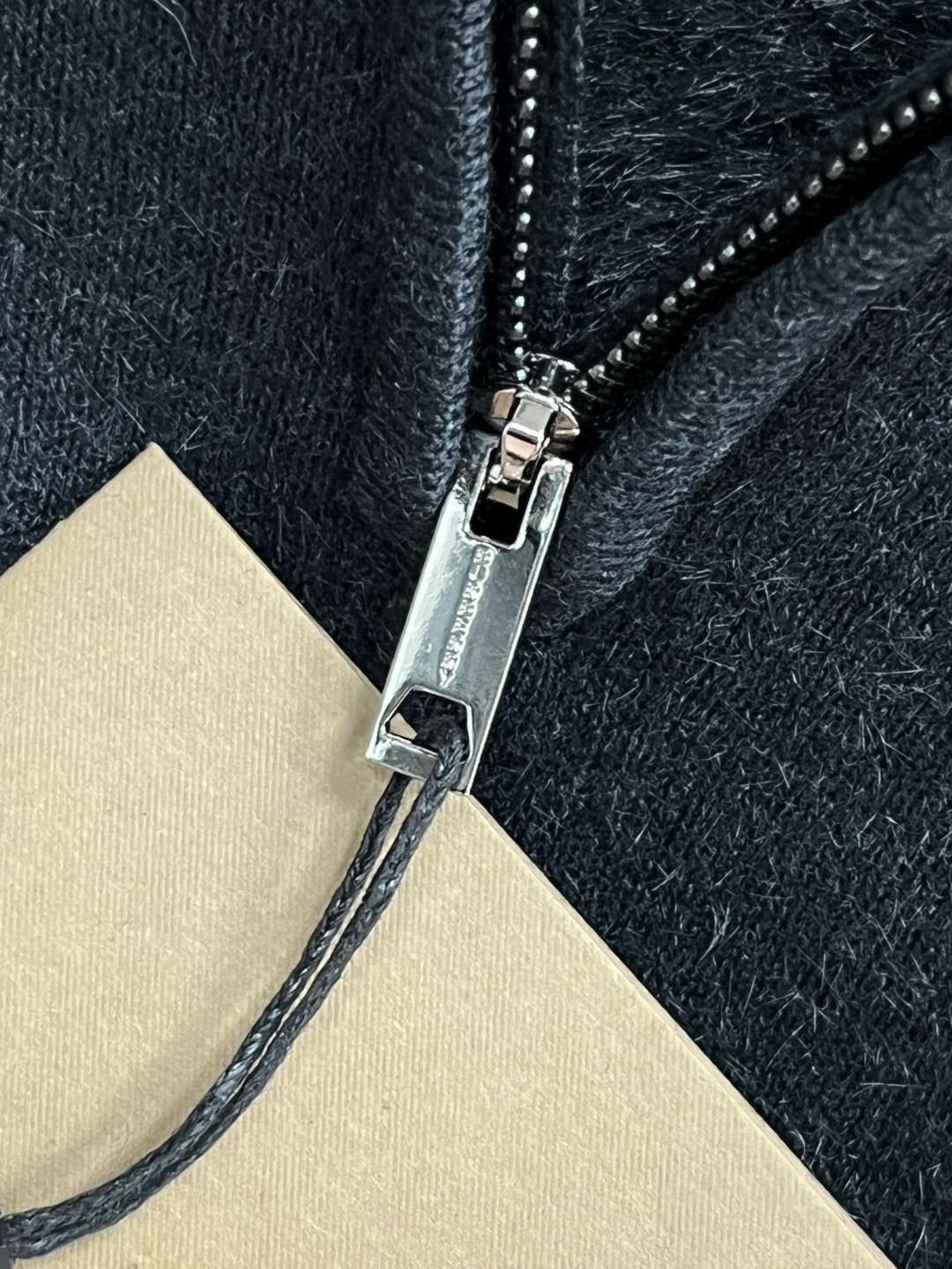 Burberry Basic Clothing Wool M-l-xl