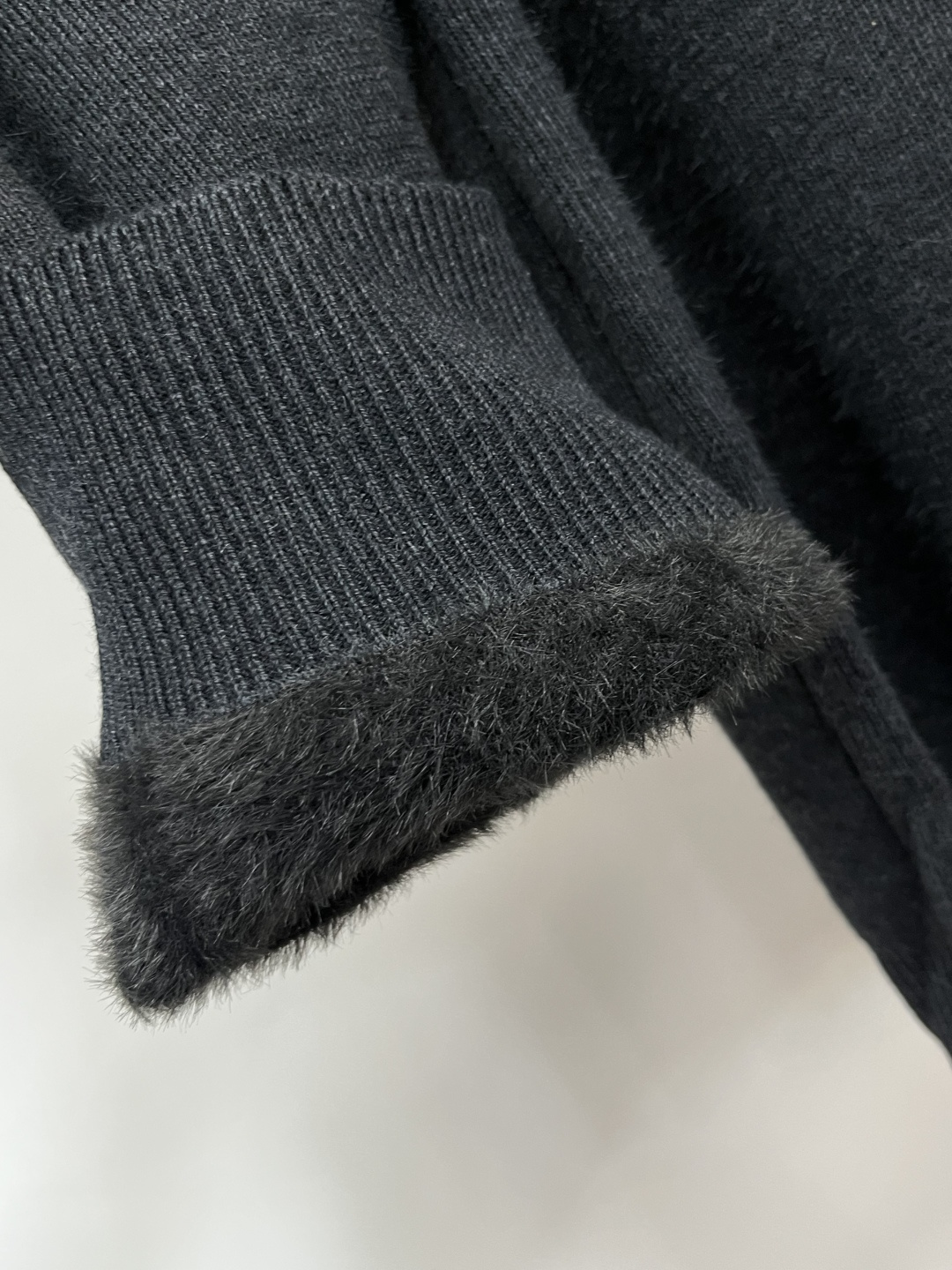 Burberry Basic Clothing Wool M-l-xl