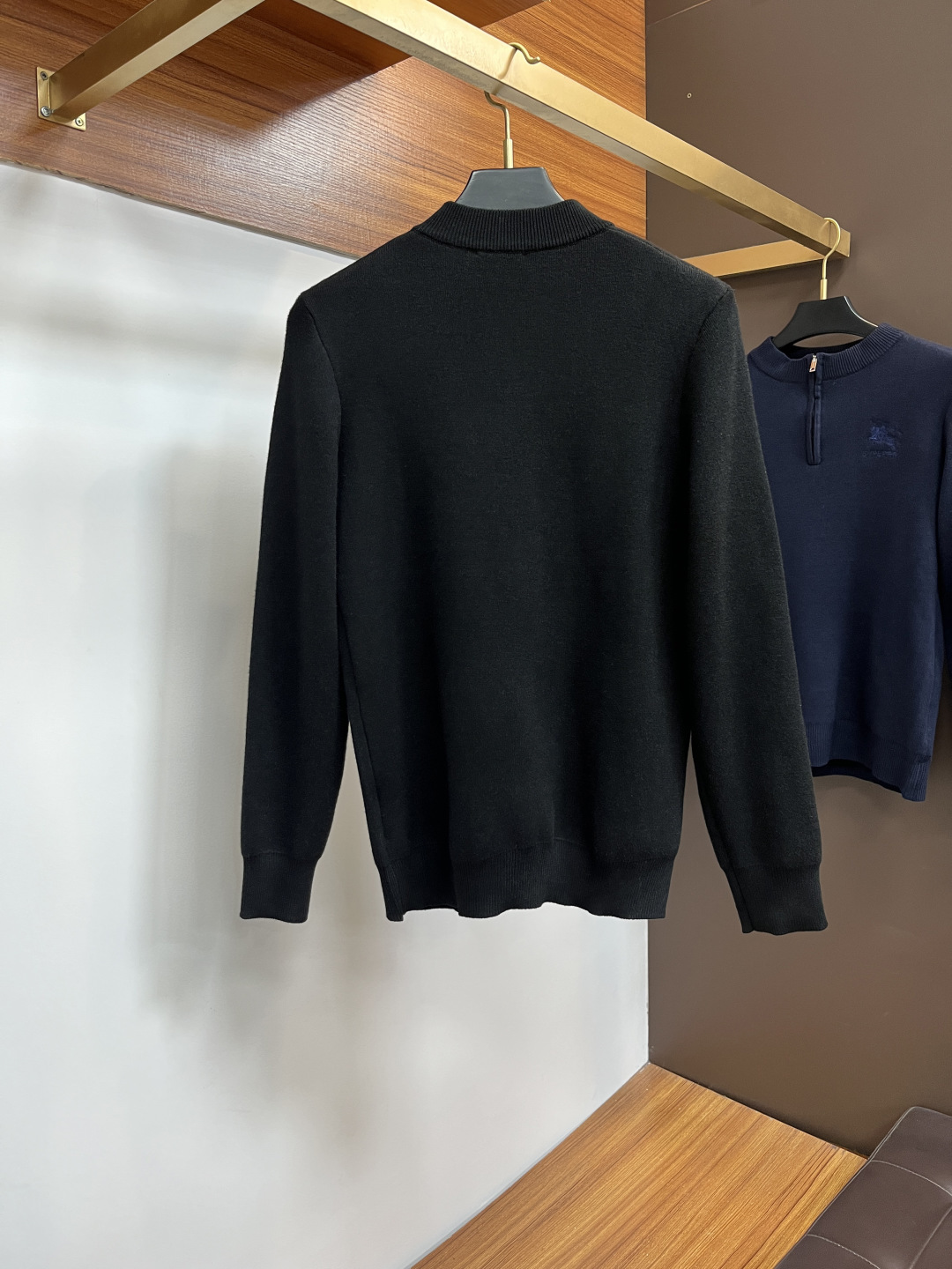 Burberry Basic Clothing Wool M-l-xl