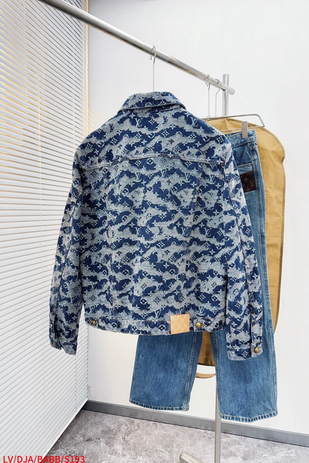Louis Vuitton Basic Clothing Blue Loose Fit S-l-xl