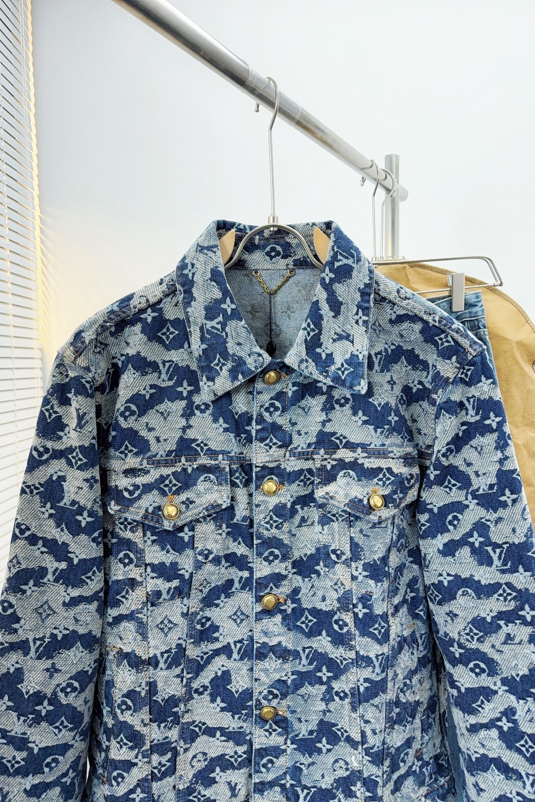 Louis Vuitton Basic Clothing Blue Loose Fit S-l-xl