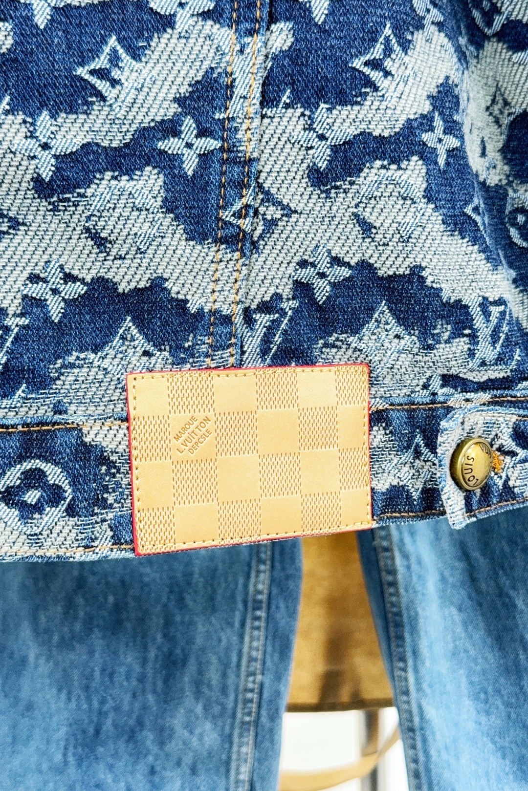 Louis Vuitton Basic Clothing Blue Loose Fit S-l-xl