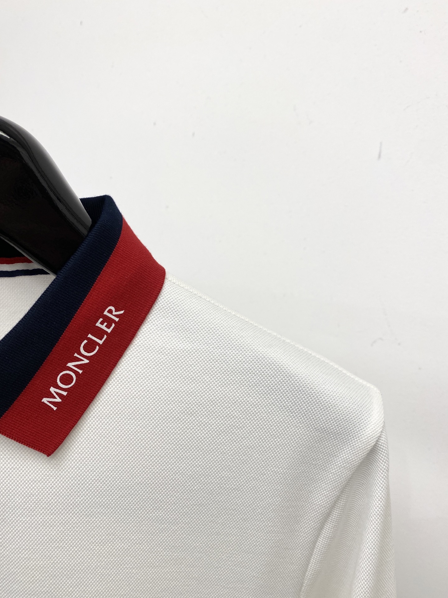 Moncler Basic Clothing M-l-xl