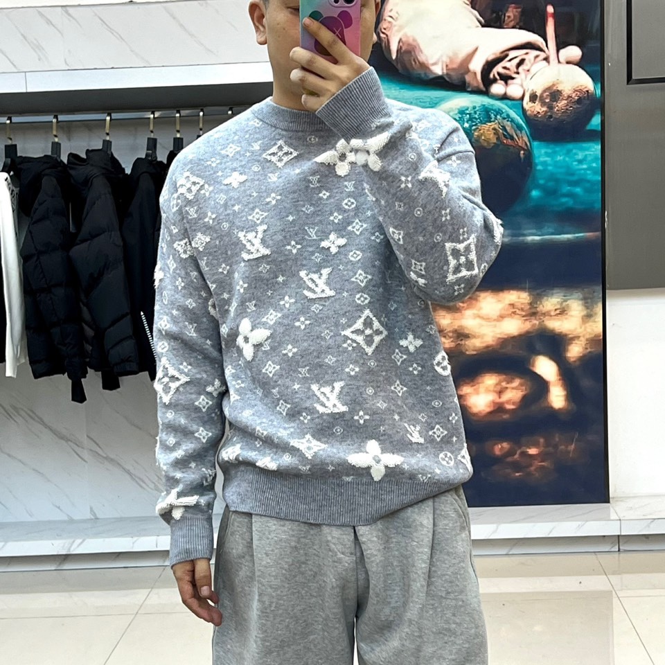 Louis Vuitton Basic Clothing Cotton White Loose Fit M-50