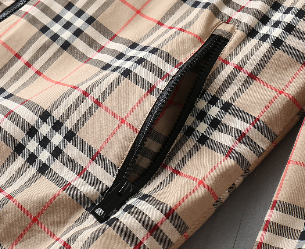 Burberry Jacket M-xxxl