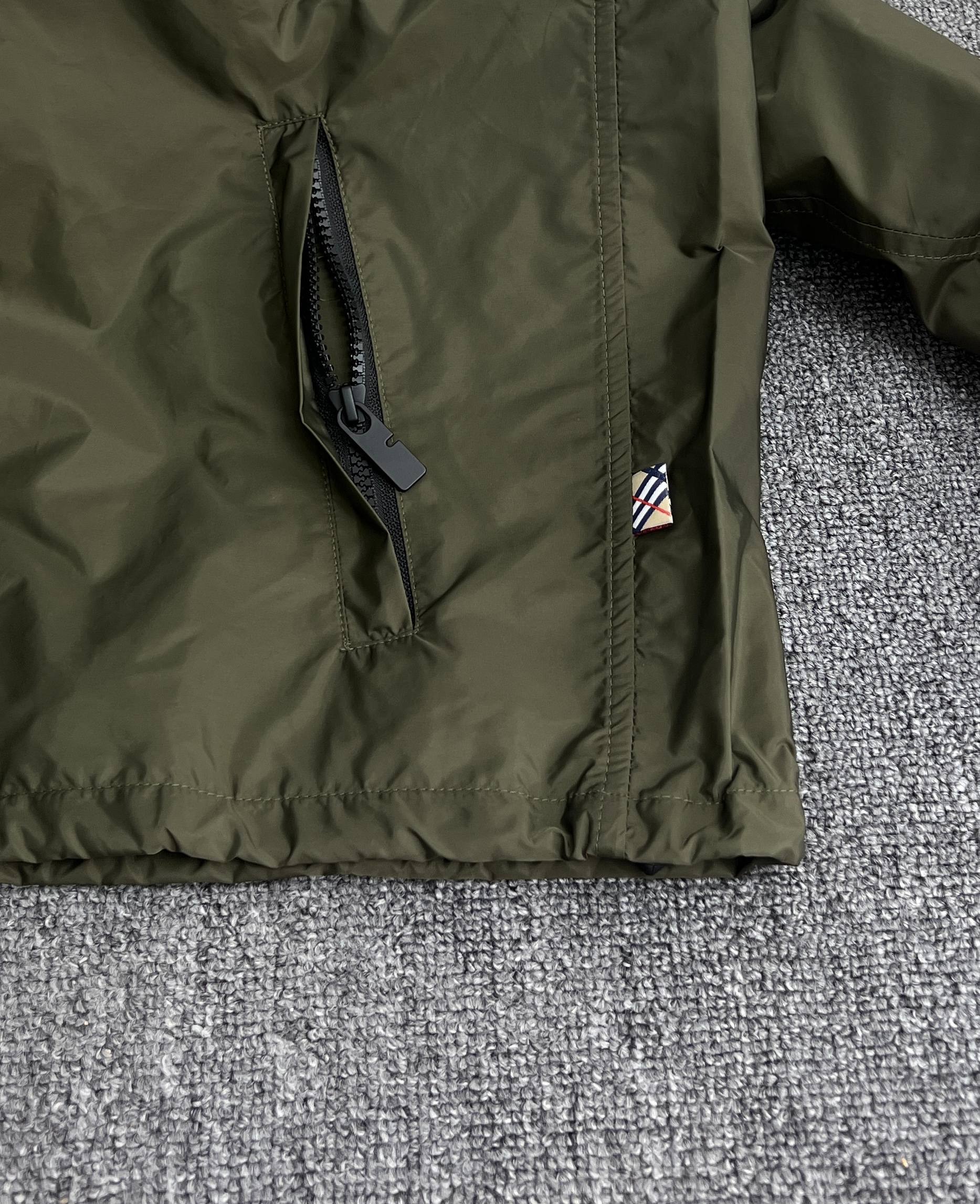 Burberry Basic Clothing Printed M-xl