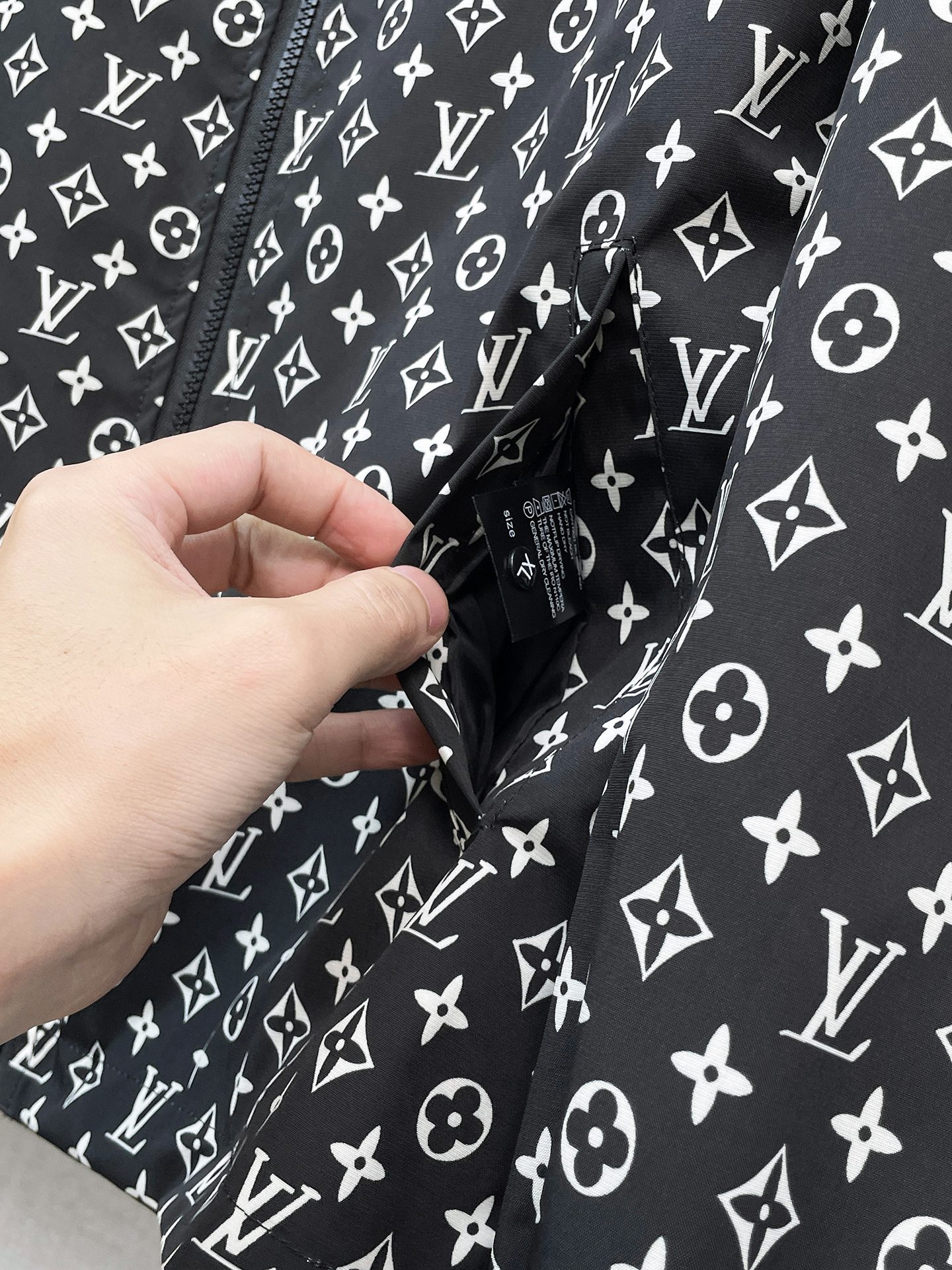 Louis Vuitton Male Jacket S-m-l-xl