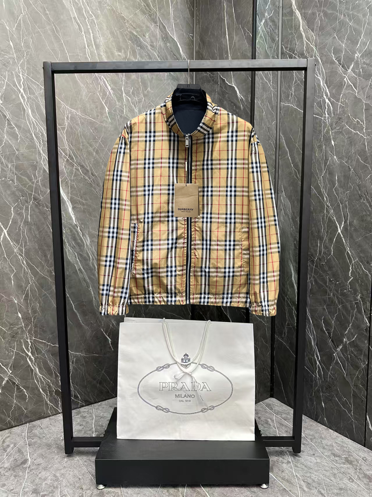 Burberry Jacket M-xxxl