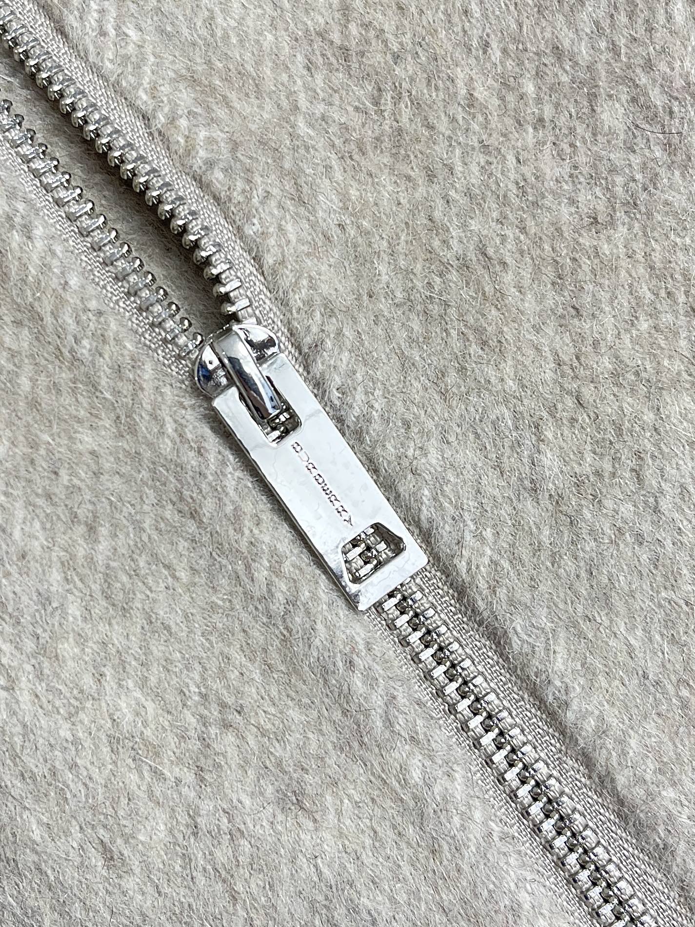 Burberry Male Basic Clothing Wool S-m-xl