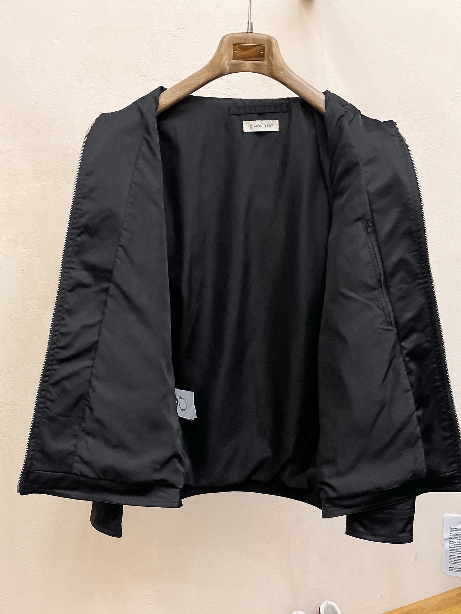 Moncler Male Jacket S-m-l-xl