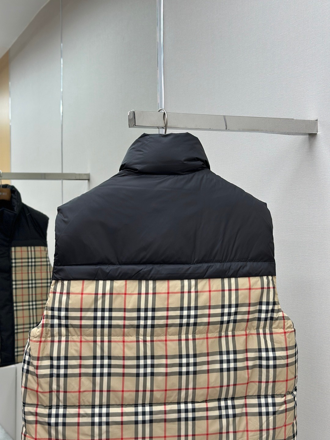 Burberry Down Vest S-m-l-xl