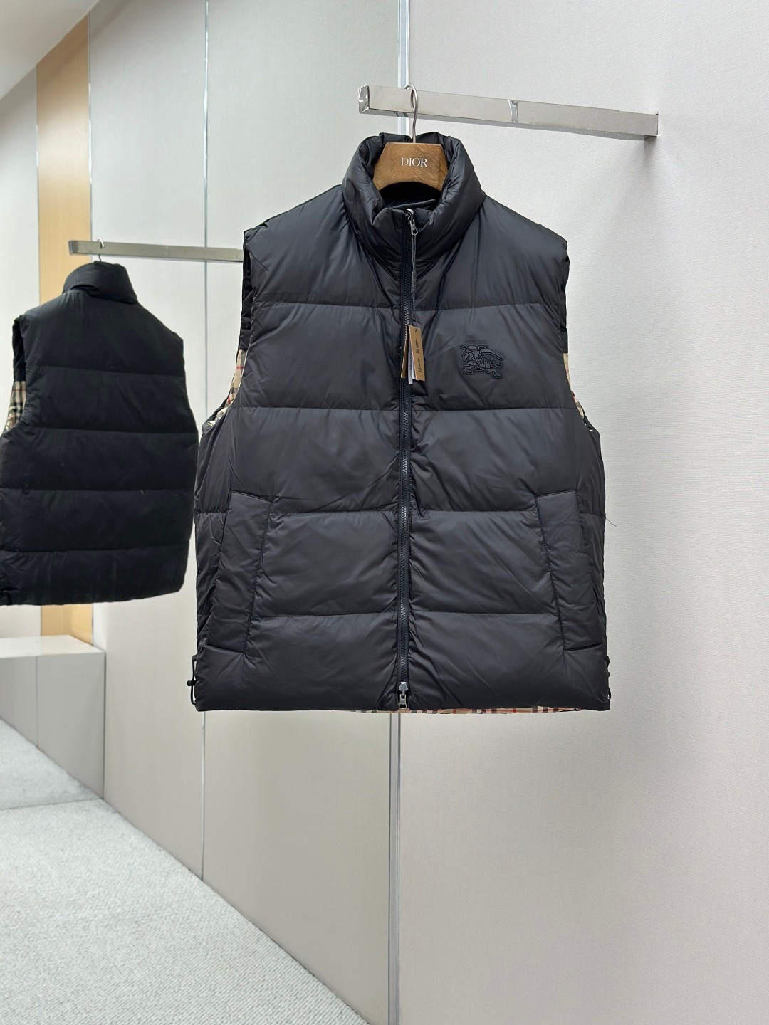 Burberry Down Vest S-m-l-xl