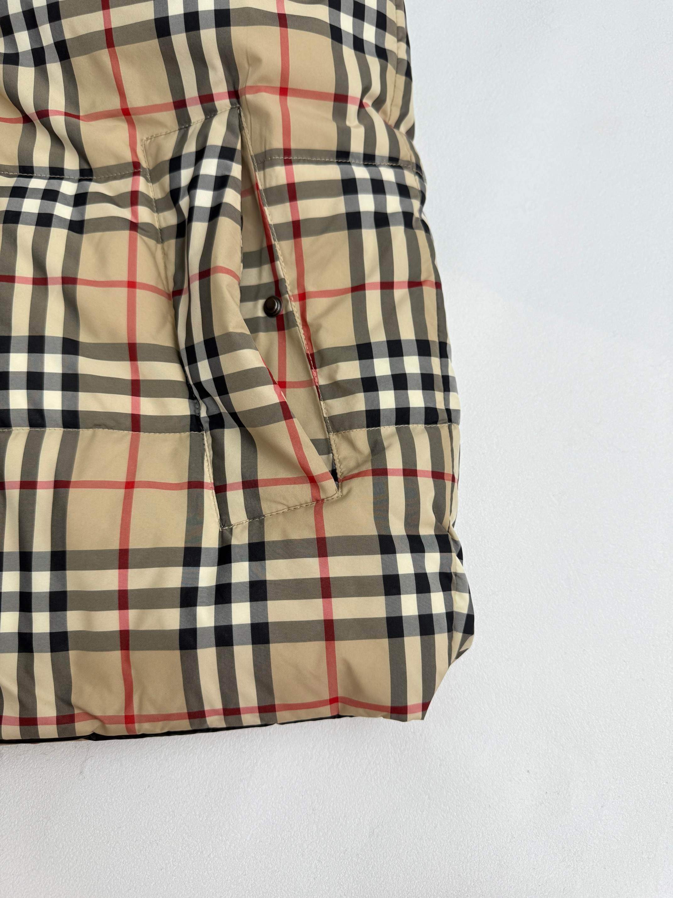 Burberry Down Vest Plaid M-xl