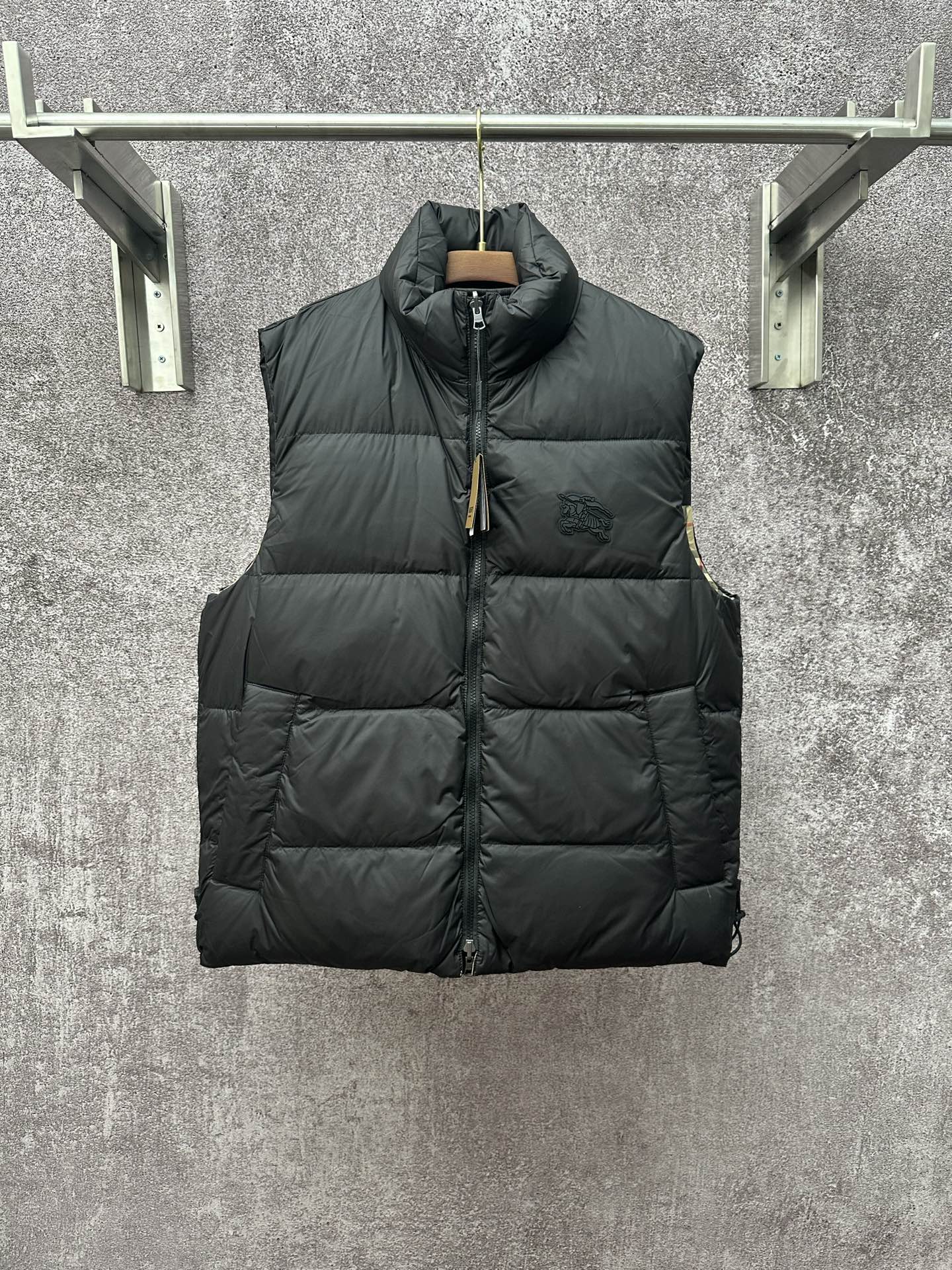 Burberry Down Vest S-m-l-xl