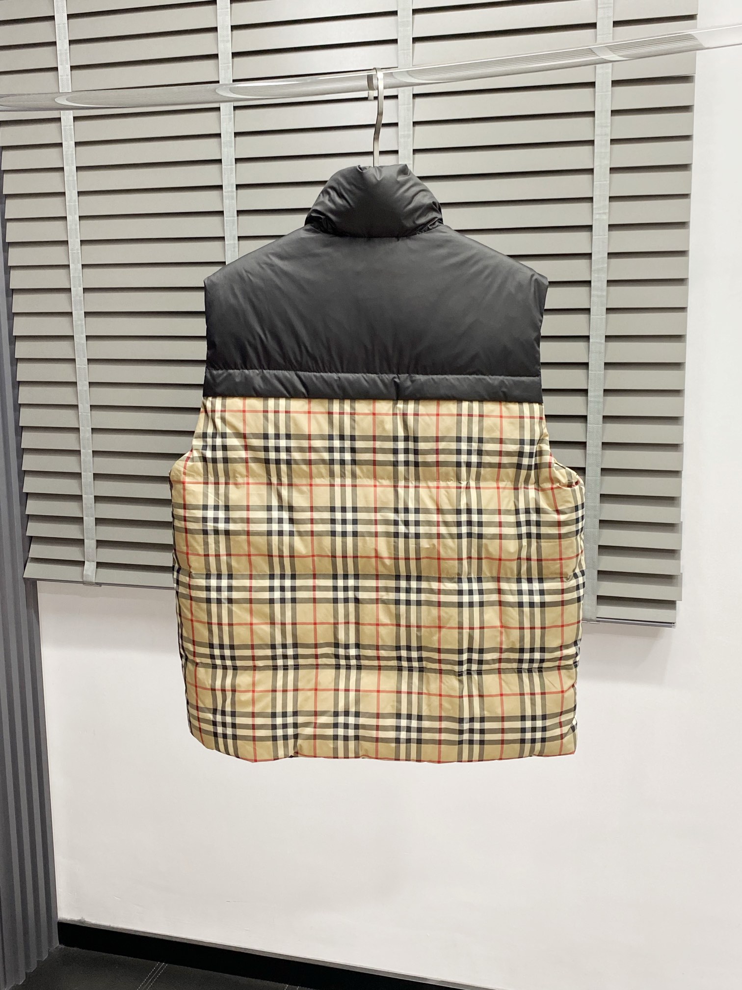 Burberry Down Vest M-xl