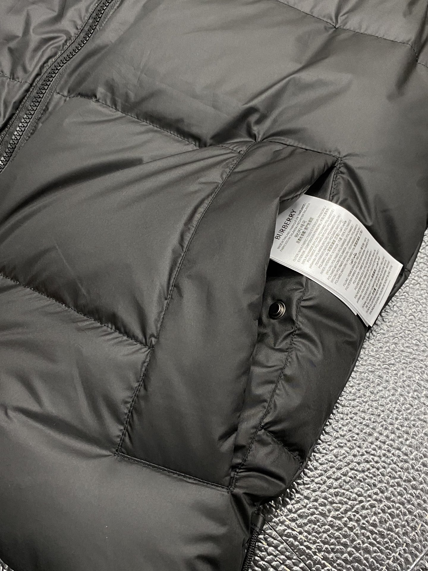 Burberry Down Vest M-xl