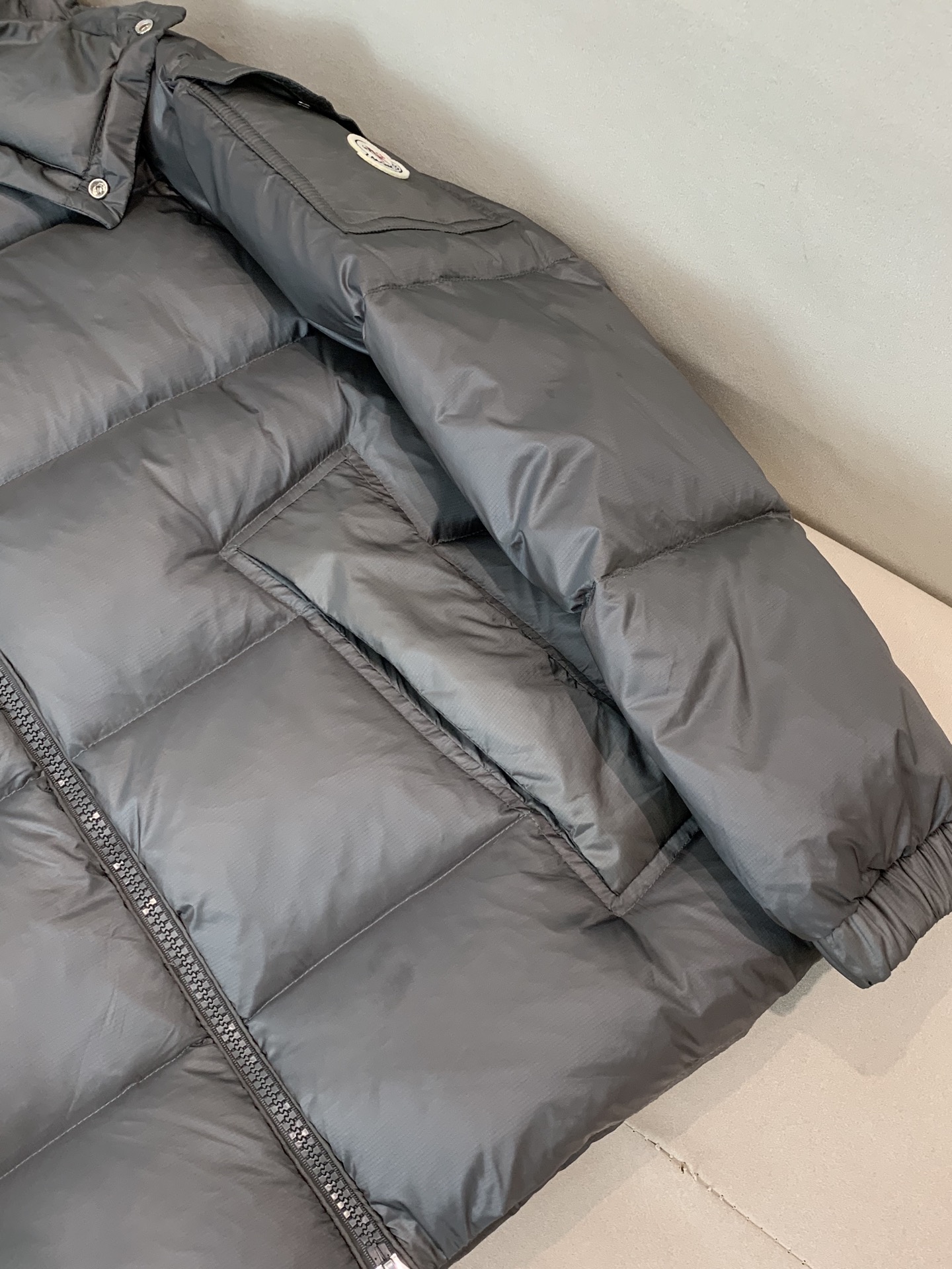Moncler Male Down Jacket White Duck Down Black Hooded S-m-l