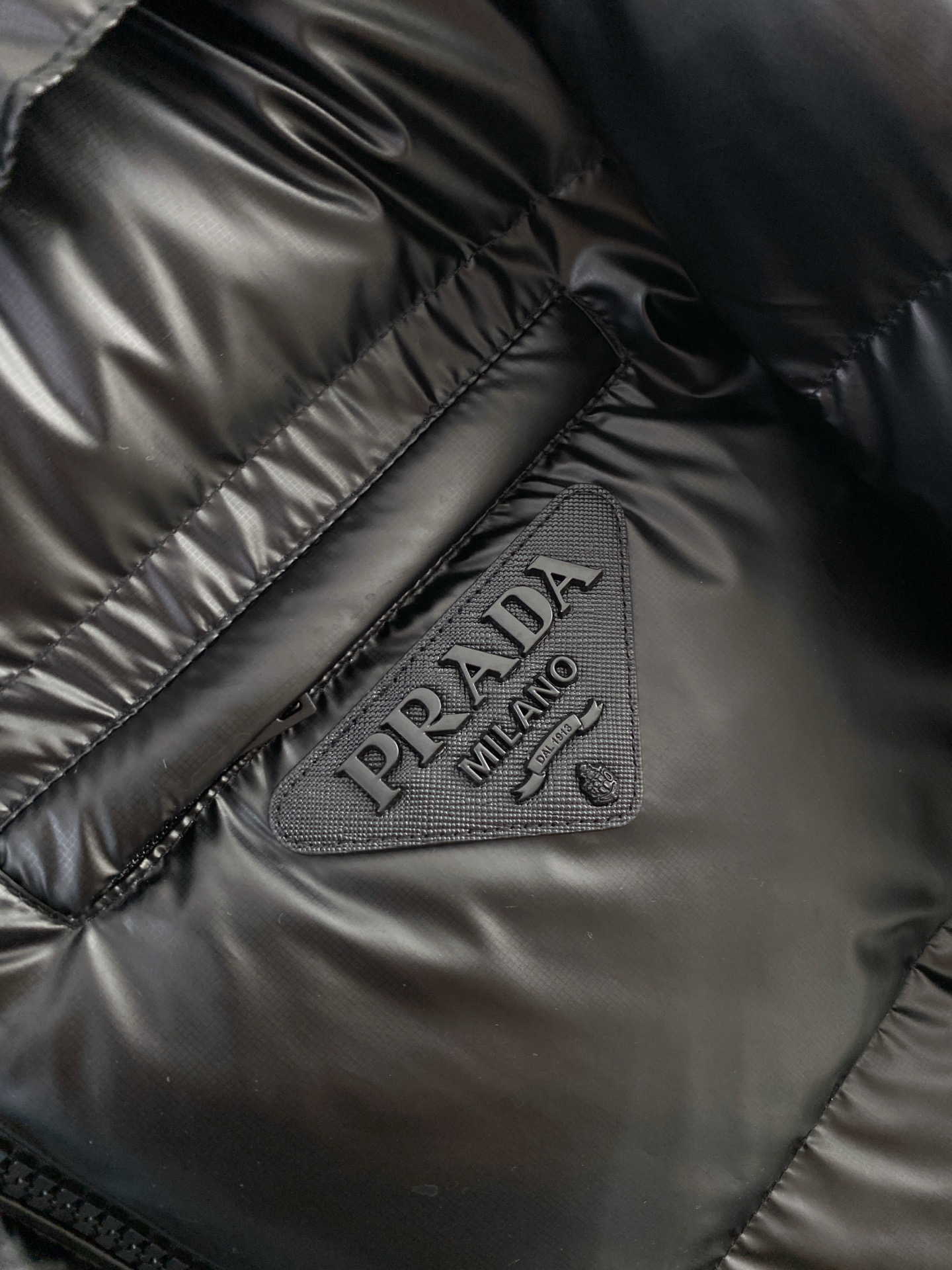 Prada Down Jacket S-m-l-xl