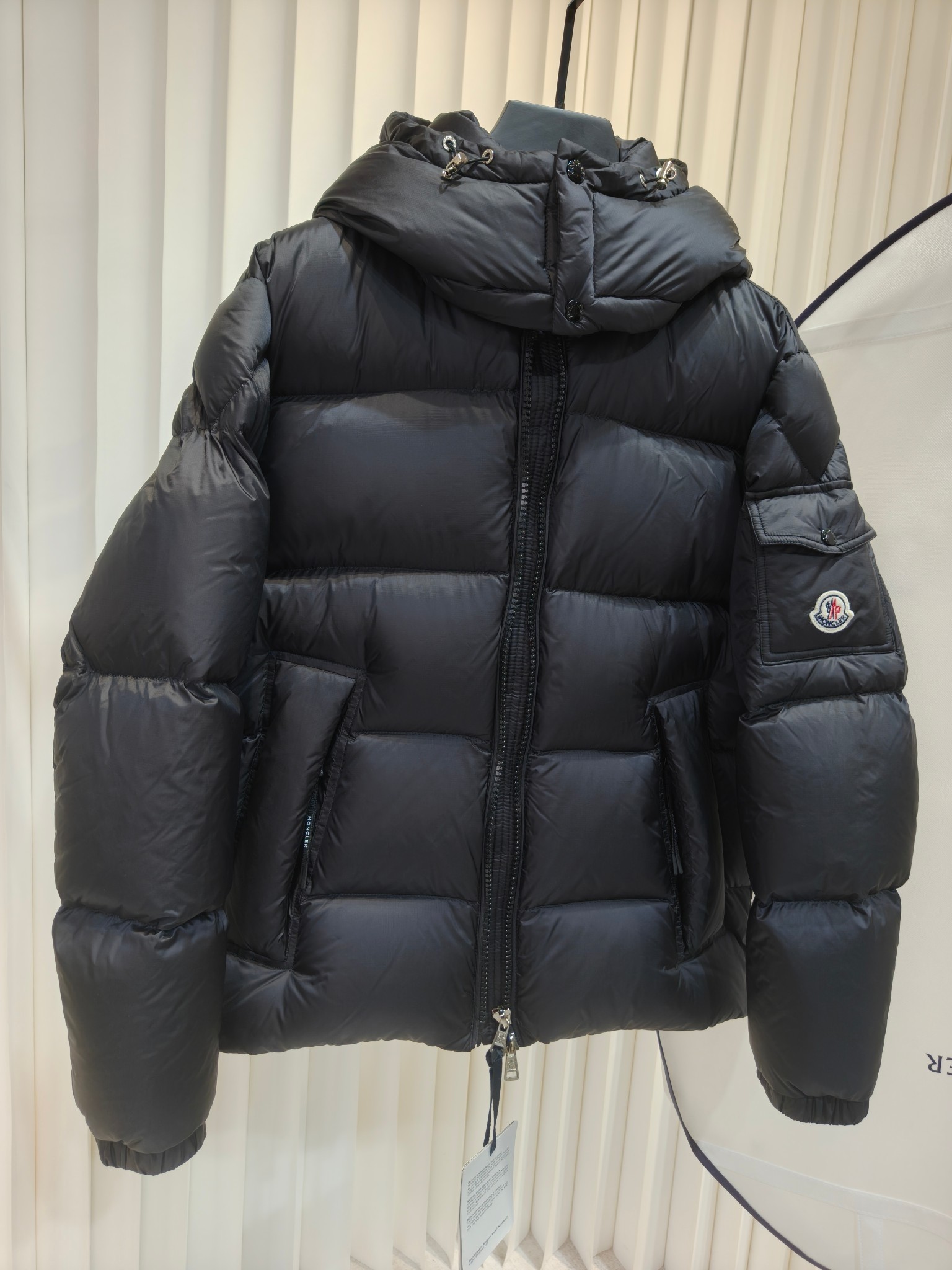 Moncler Down Jacket Black Hooded M-l-xl
