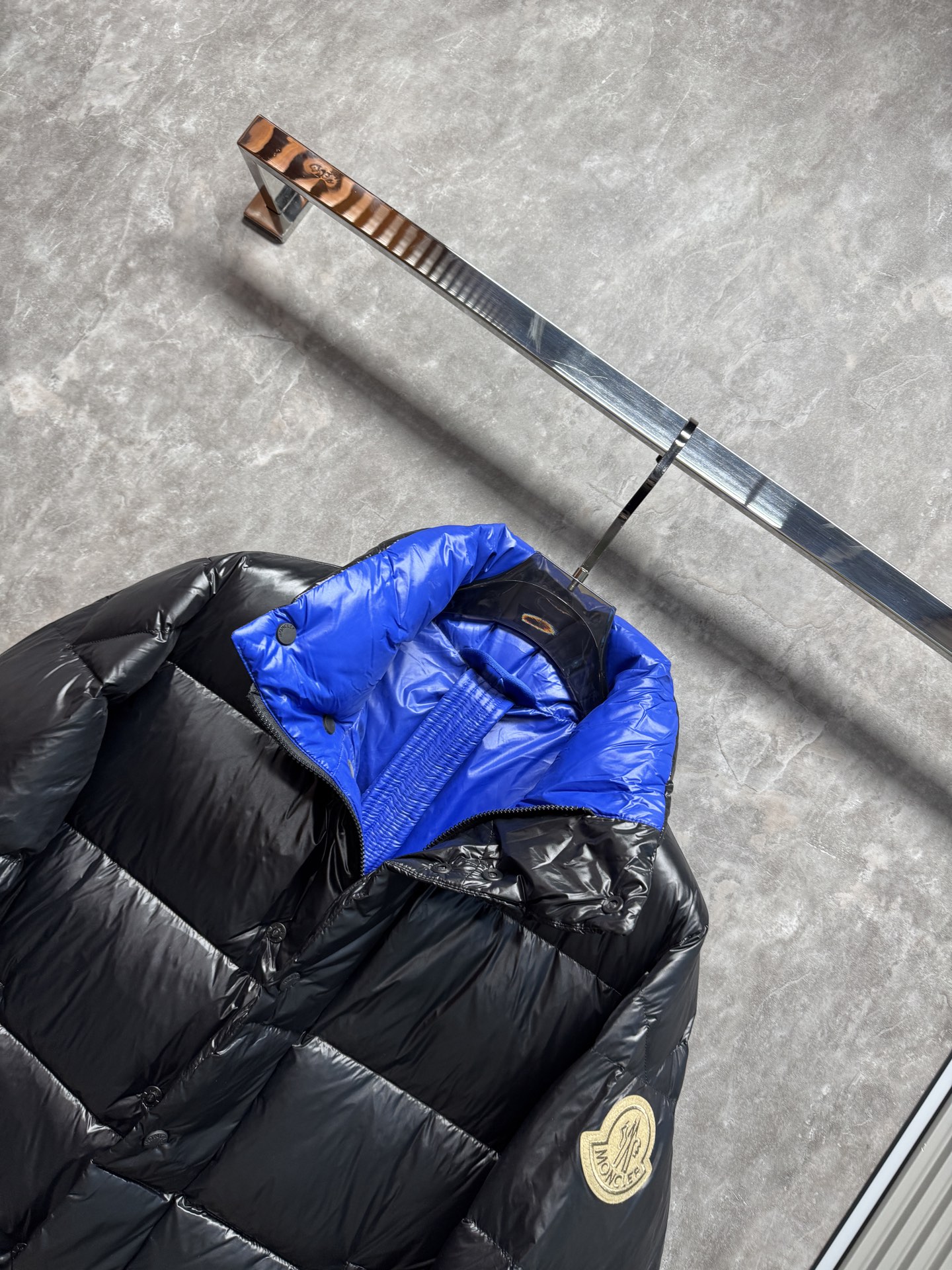 Moncler Down Jacket Black M-l-xl