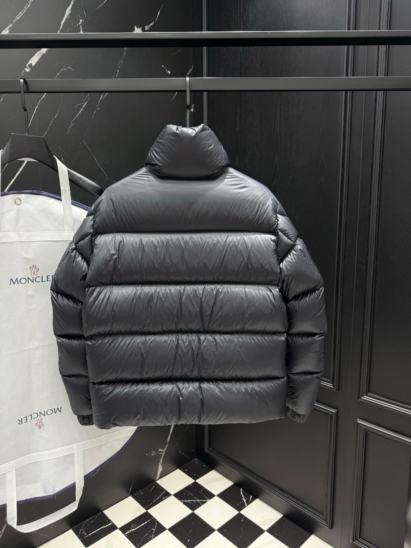 Moncler Basic Clothing M-l