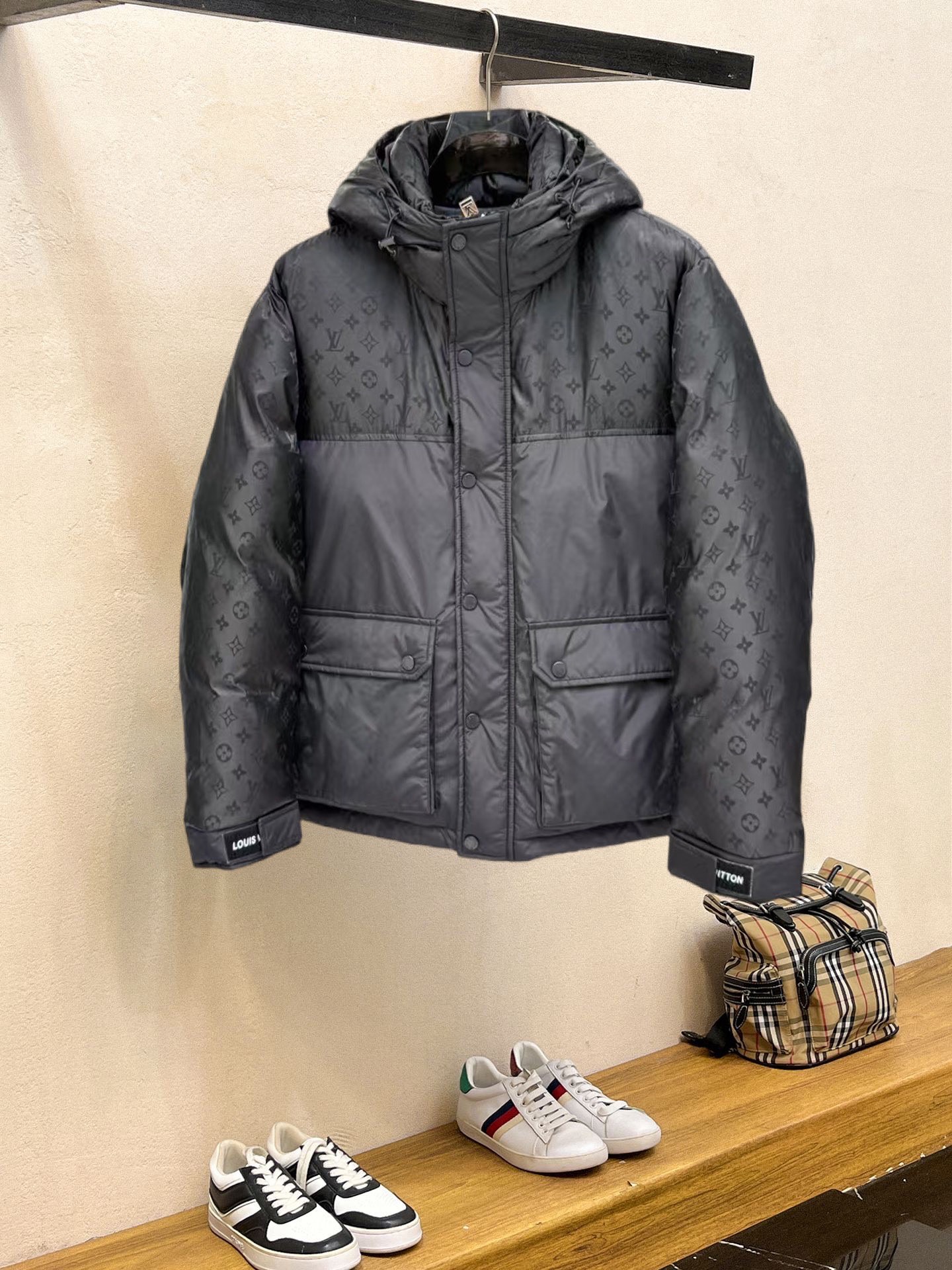 Louis Vuitton Down Jacket S-m-l-xl